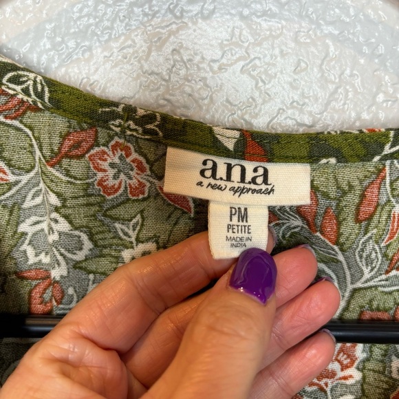 NWOT Ana Surplis Blouse - Picture 3 of 4